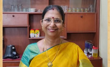 #Shorts 86:  தூய்மையான பட்டுப்புடவை ஏன் விலை அதிகம்? பட்டின் தரம் பற்றி தெரிந்து கொள்ளலாமா?
